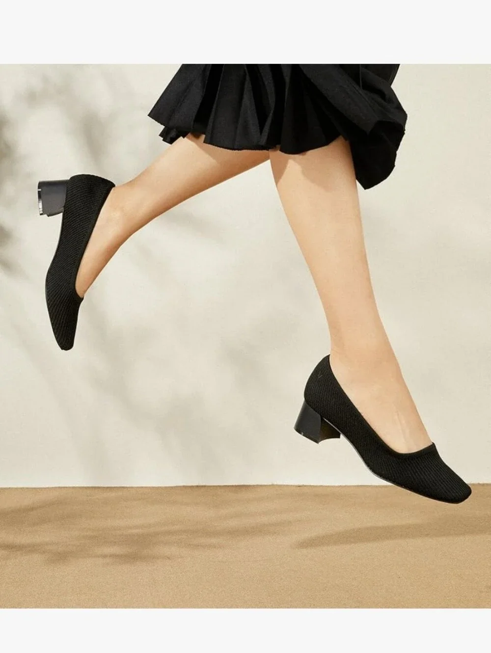 Vivaia black knit